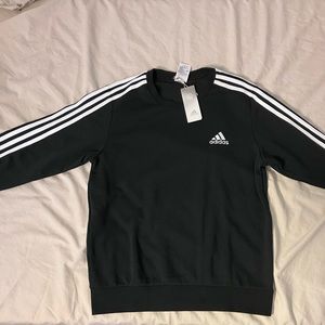 Brand new adidas sweater 🆕.